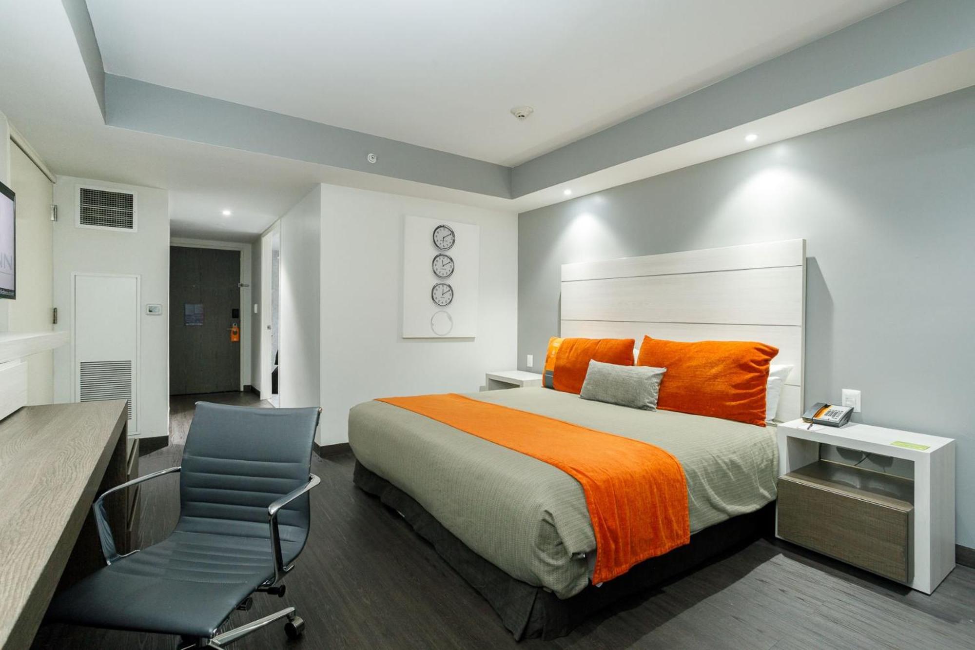 Real Inn Tijuana By Camino Real Hoteles Exteriör bild A room at the hotel