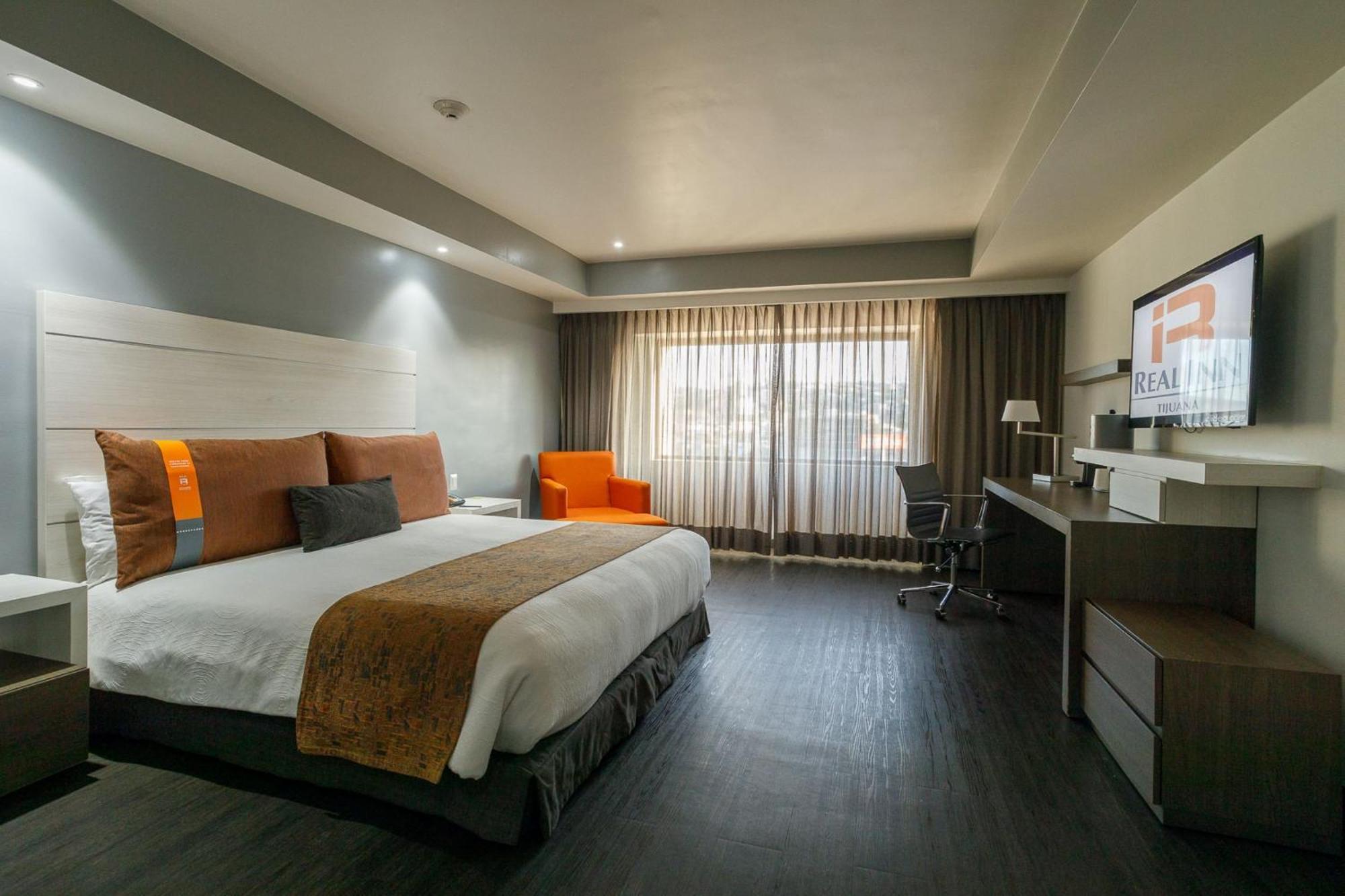 Real Inn Tijuana By Camino Real Hoteles Exteriör bild A room at the hotel