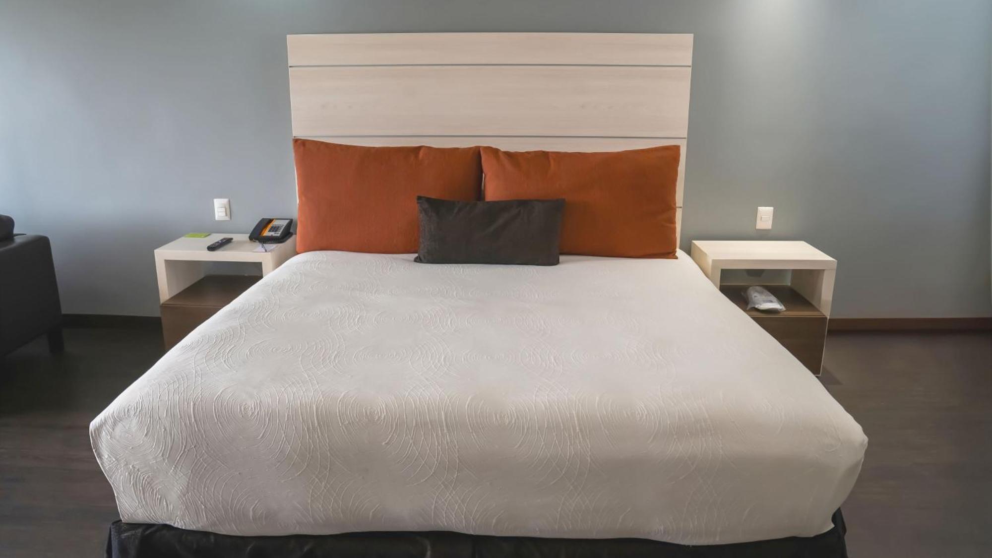 Real Inn Tijuana By Camino Real Hoteles Exteriör bild